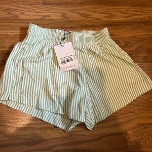 Princess Polly Striped Green Women's Shorts NWT